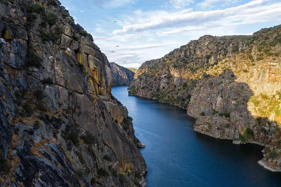España y Portugal desarrollo de los pueblos