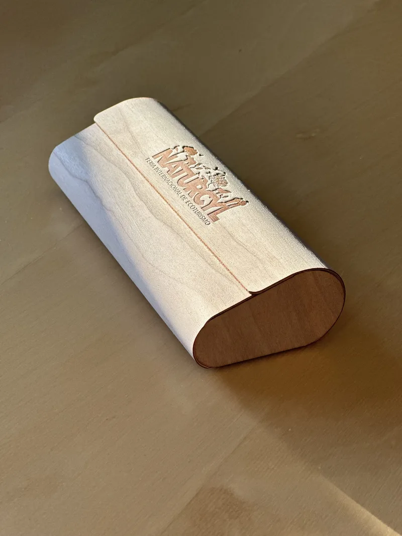 Funda de Gafas de Madera
