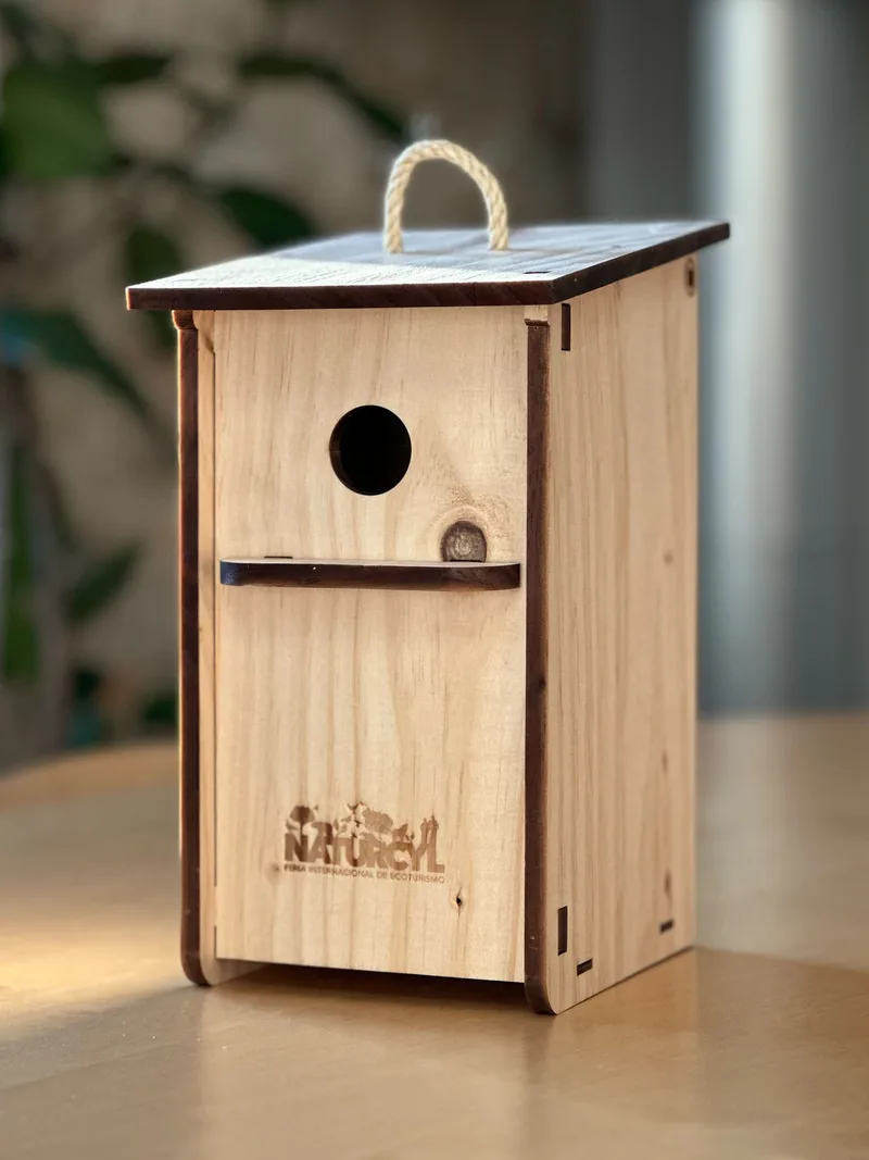 Caja Nido para Aves Silvestres