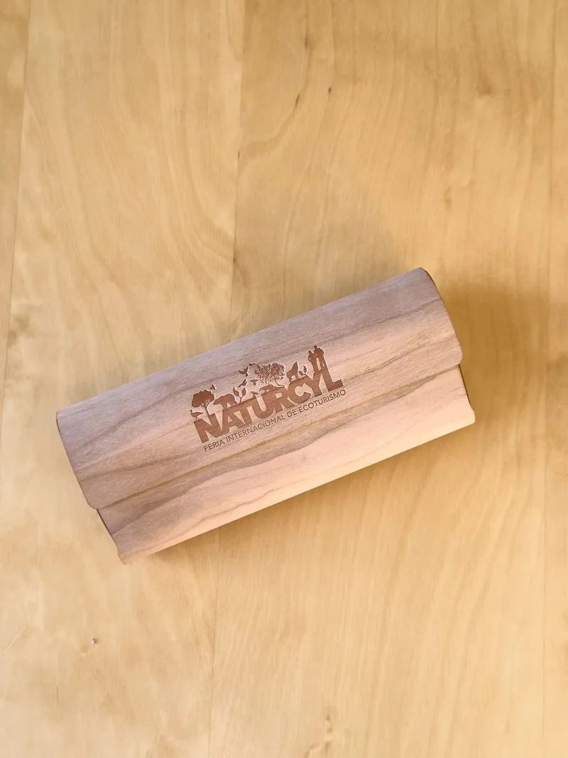 Funda de Gafas de Madera